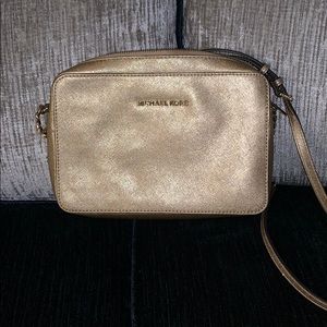 Micheal Kors crossbody